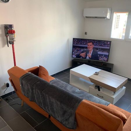 Skynet Appartement Marseilles Buitenkant foto